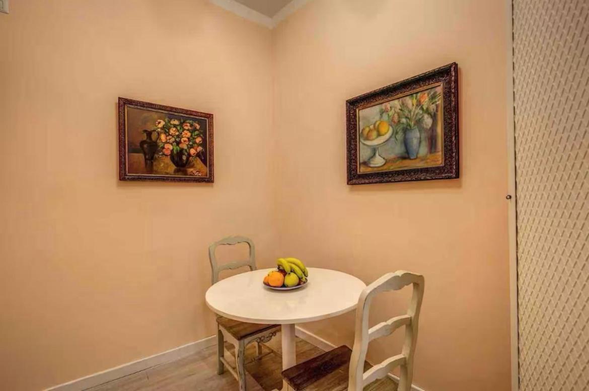 Apartment Crispi Little 2 Rom